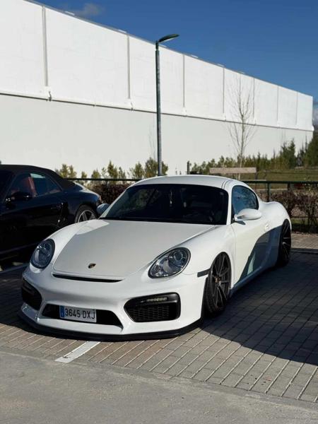 Porsche Cayman S (2006)
