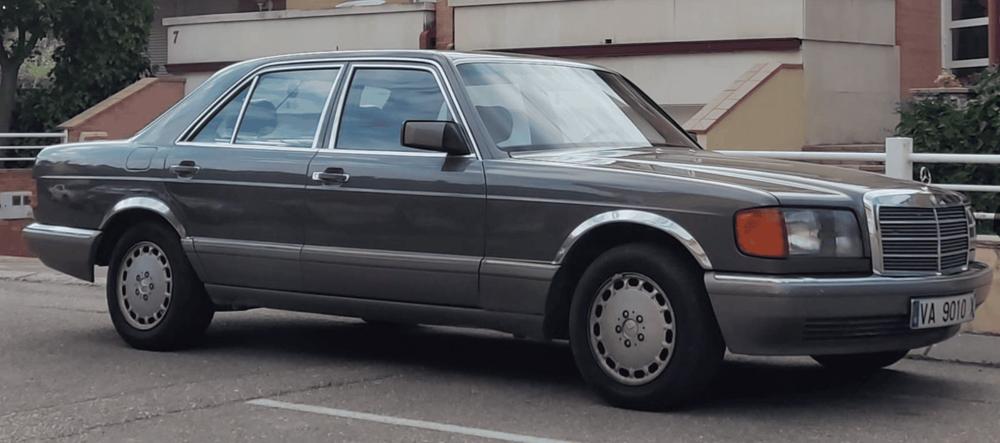 Mercedes-Benz W126 260SE (1990)