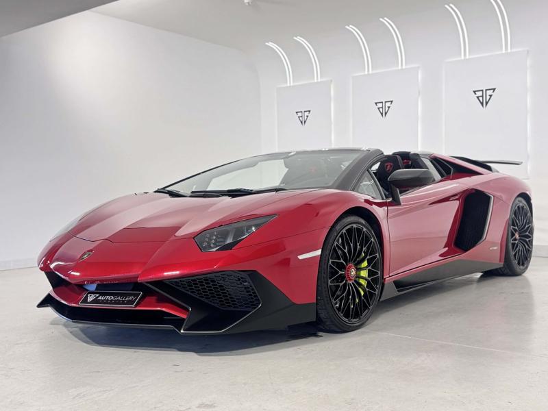 Lamborghini LAMBORGHINI Aventador SuperVeloce LP 750 4 Roadster (2016)