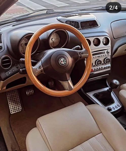 Alfa Romeo Crosswagon Q4 (2005)