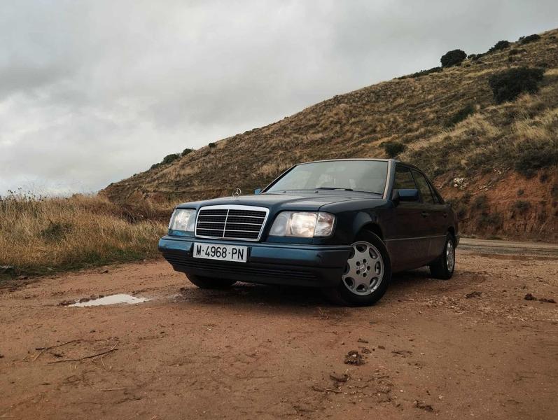 Mercedes-Benz E300 Diesel (1994)