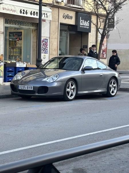 Porsche Carrera 4s (2002)