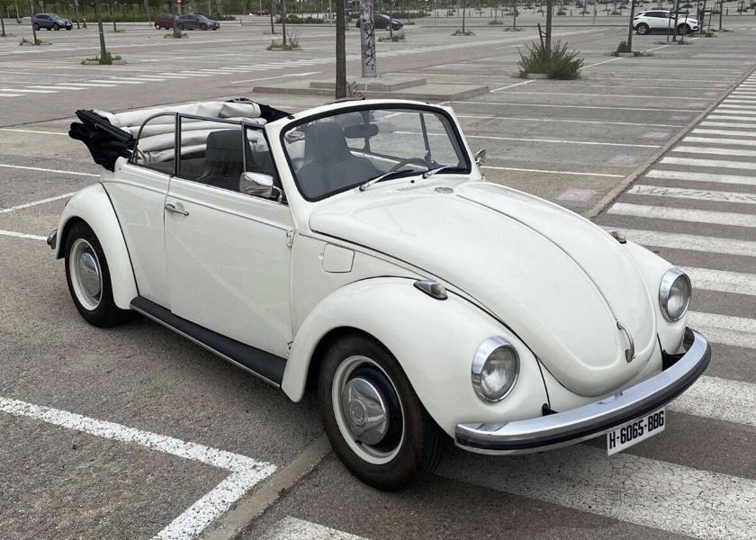 Volkswagen Escarabajo Cabrio modelo 1302 (1972)