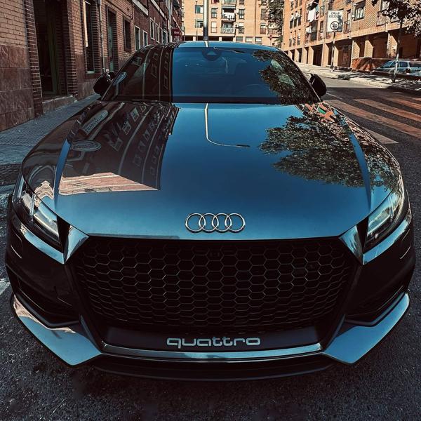 Audi TT quattro (2018)