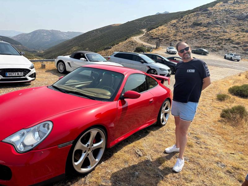 Porsche 911 Carrera 4S (2003)