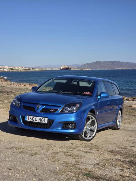 Vauxhall Vectra vxr caravan (2009)