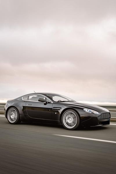 Aston Martin Vantage V8 Carbon Pack (2006)