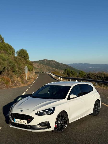 Ford Focus ST (2020)