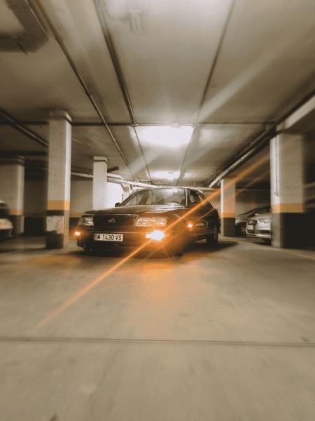 Lexus LS400 UCF20 (1997)