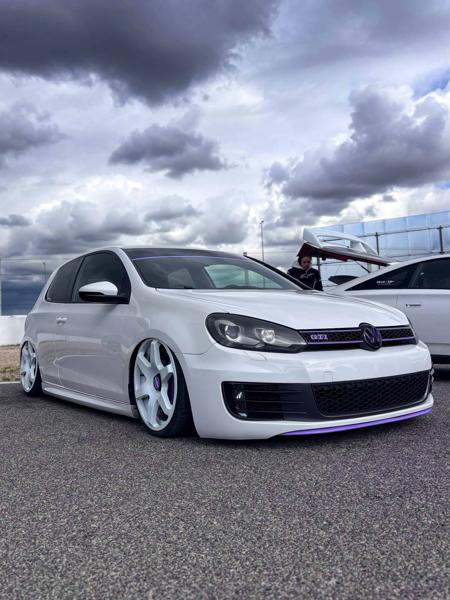 Volkswagen Golf GTI 6 (2009)