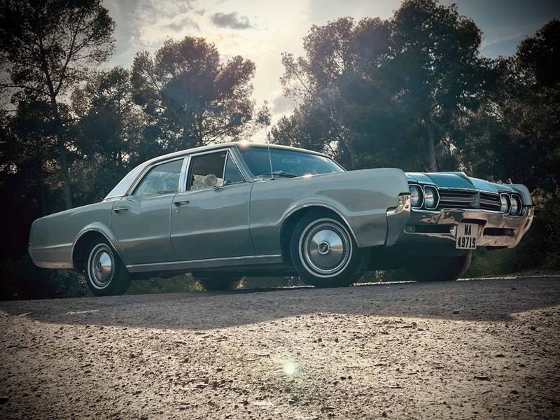 Oldsmobile F85 Deluxe (1966)