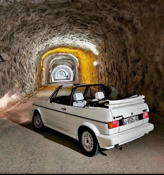 Volkswagen Golf 1 descapotable (1998)