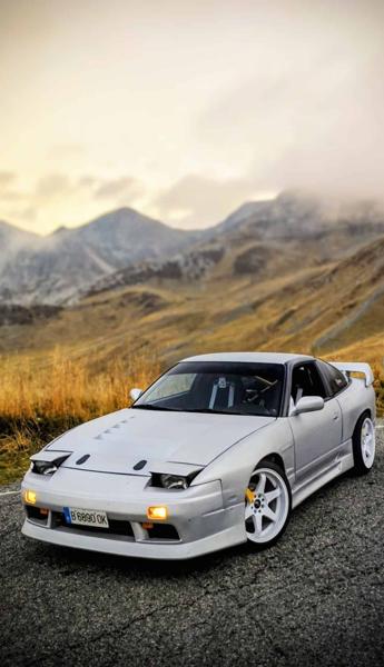 Nissan 200sx s13 (1993)