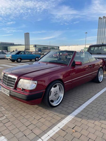 Mercedes-Benz W124 Cabriolet (1993)