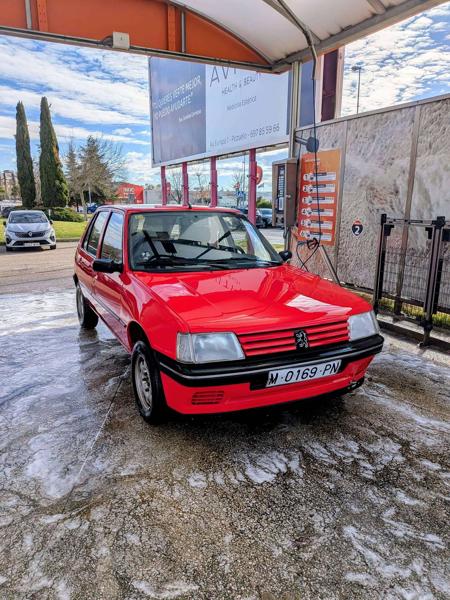 Peugeot 205 mito (1994)
