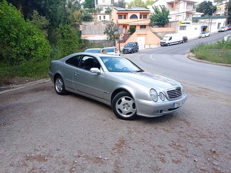 Mercedes-Benz CLK W208 230 KOMPRESSOR (2002)