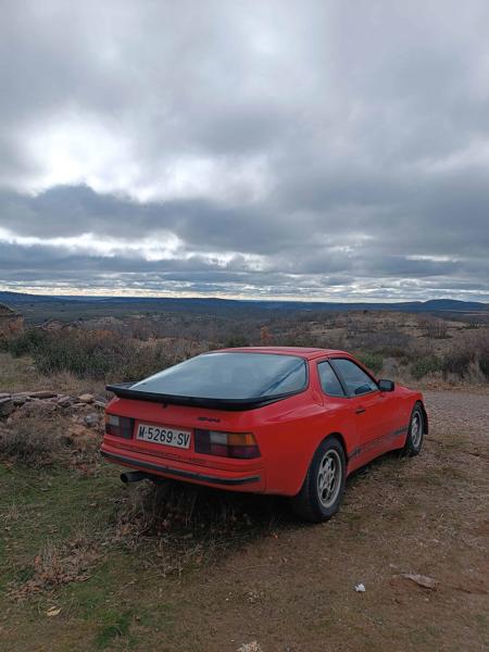 Porsche 944 (1985)