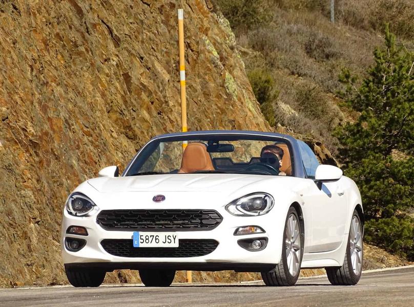 Fiat 124 spider (2016)