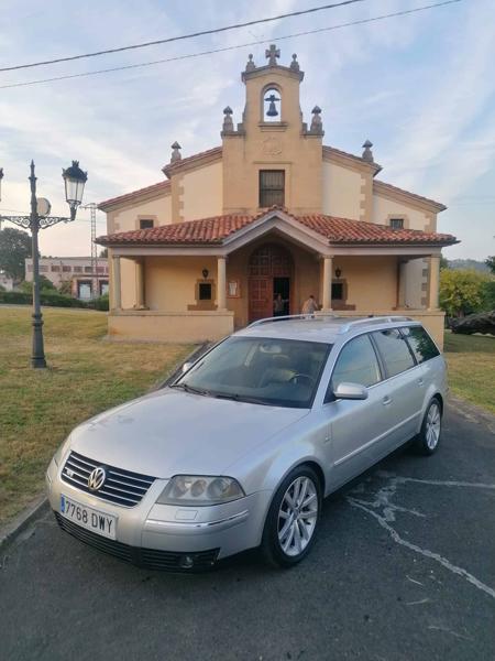 Volkswagen Passat W8 Variant (2003)