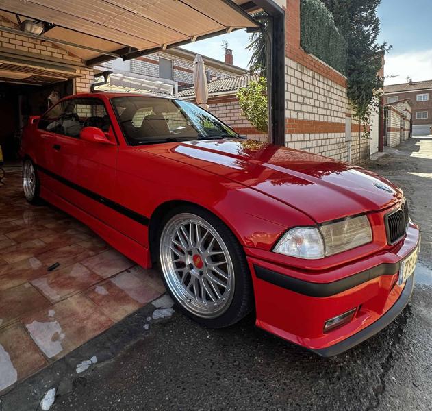 BMW M3 e36 (1993)