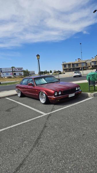 Jaguar Xj x300 (1995)