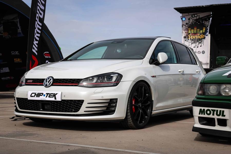 Volkswagen Golf (2016)
