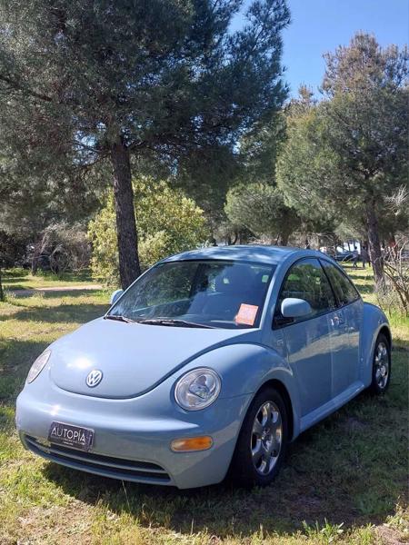 Volkswagen New Beetle (2000)