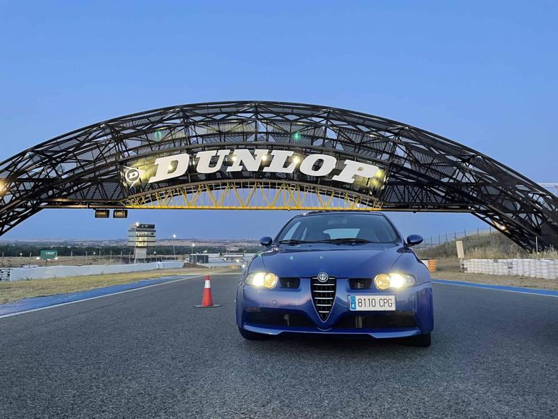 Alfa Romeo 147 GTA (2003)