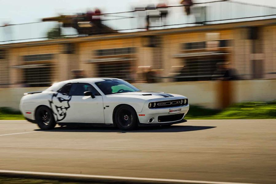 Dodge Challenger sxt (2017)