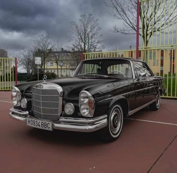 Mercedes-Benz 280SE COUPE (1968)