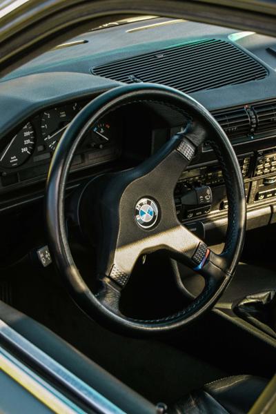 BMW E34 535i (1988)
