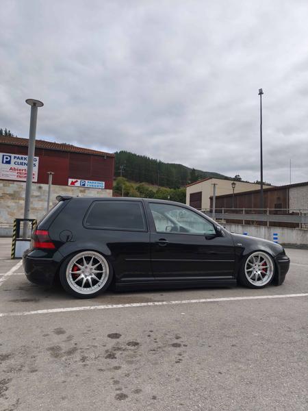Volkswagen Golf 4 GTI (2003)